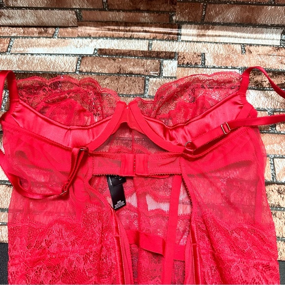 Victorias Secret Red Lace Corset 36B - Picture 7 of 7